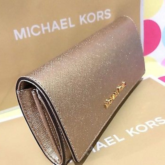 Michael Kors Handbags - SALE MICHAEL kors jet set wallet